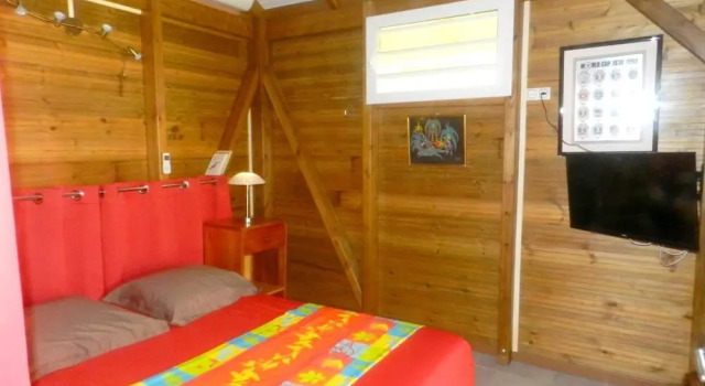 Bungalow With 2 Bedrooms in Baie Mahault, With Enclosed Garden and Wif, Rezervovat Rekreační dům Chaty v Basse-Terre, Chalupa