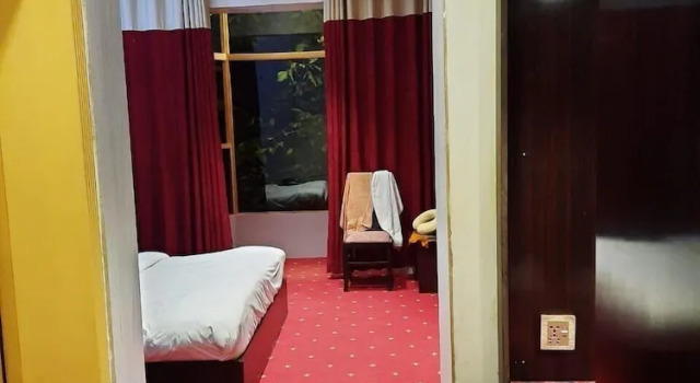 Deluxe room NS Hunza