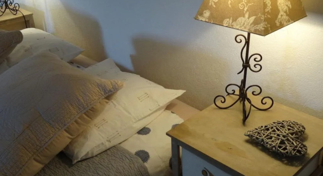 Le Mas les Fleurs d'Hilaire, Book Hotel Hoteller i Vaucluse med parkering, Parkering