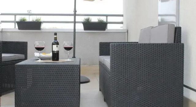 Our Cozy Attic!, Book Apartment Seregno Lombardy