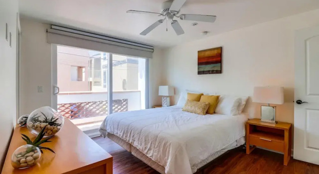 Ocean Style - 3 Br Townhouse, Забронировать Отель Отели Сан-Диего 4 звезды, рядом с The Promenade at Pacific Beach, 4*