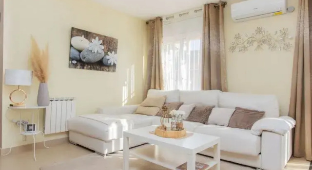 Holiday Home Emballia by Interhome, Prenota Casa vacanze Hotel a Costa Brava con piscina, Piscina
