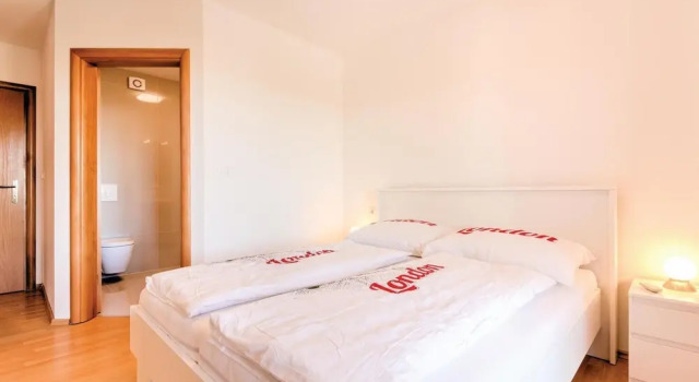 Awesome Home in Volme With Wifi and 4 Bedrooms