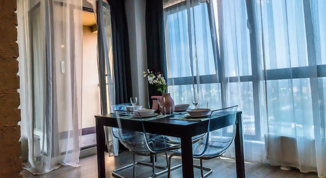 Easy Rent Nieruchomości - Cute 37, Забронировать Отель Отели Люблинского воеводства с парковкой, Парковка