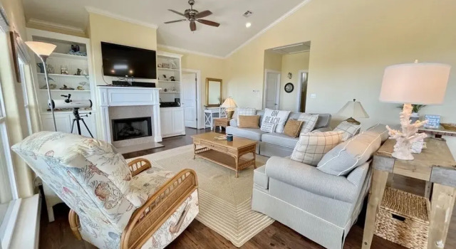 Beachy Beach 3 Bedroom Home by Redawning, 预订 酒店 Bolivar Peninsula Texas Gulf Coast