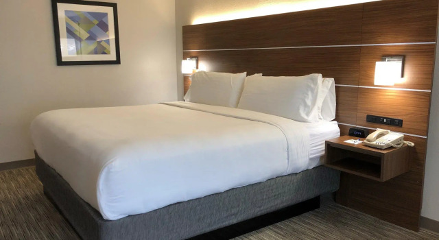 Люкс Holiday Inn Express Atlanta-Stone Mountain by IHG