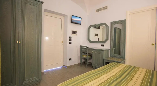 Двухместный номер Superior с балконом и с видом на море Hotel Terme Saint Raphael