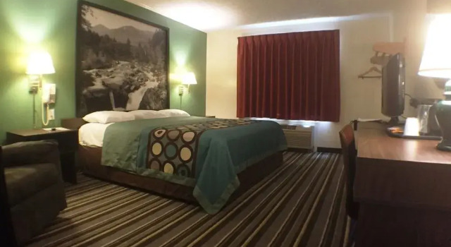 Super 8 Syracuse East Ny, Buchen Sie Hotel  