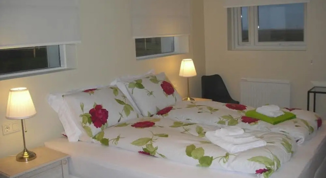 1A Guesthouse, Book Pension Floahreppur Island