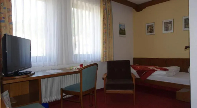 Hotel Hirsch mit Café Klösterle