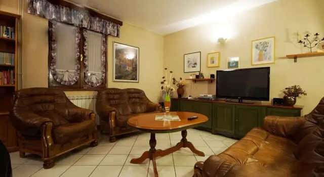 House Erra -family Frendly House