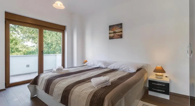 Beautiful Home in Buici With Wifi and 4 Bedrooms, Забронировать Отель Буичи Poreč Riviera
