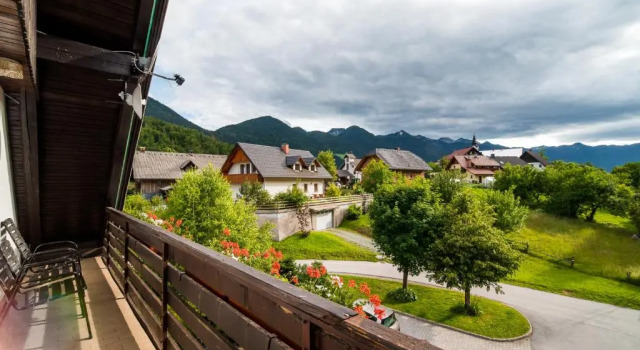 Двухместный номер с видом на горы Bed & Breakfast Hisa Resje