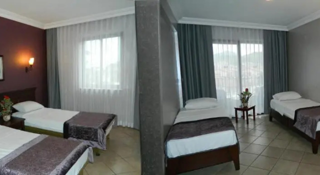 Семейный номер Standard с балконом Club Viva Hotel