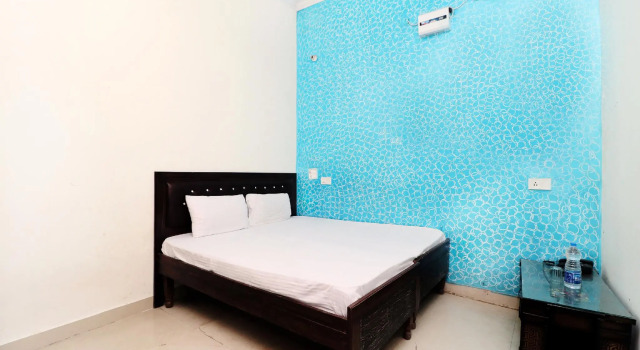 SPOT ON 41466 Hotel Pavraj