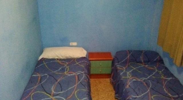 Residencia Málaga Backpackers, Забронировать Отель Карретера-де-Кадис Малага, рядом с Здание Табакалера