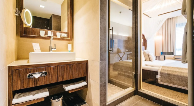 Номер Standard St. Martins Therme & Lodge