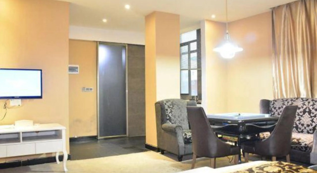 Hyoska Hotel, Boek Hotel Hotels in Guangdong met parkeren, Parkeren