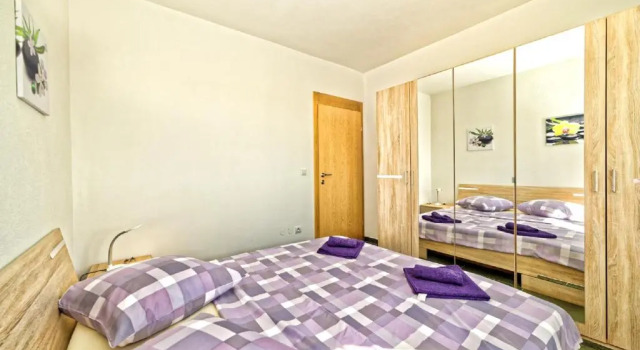 Apartment UNA 2, Reserva ahora Apartamento Hoteles en Pula con aparcamiento, Aparcamiento