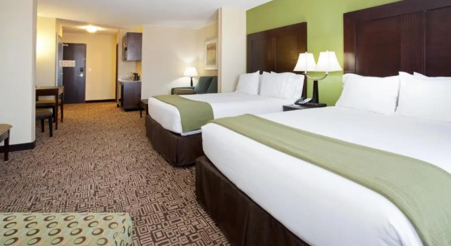 Двухместный люкс Holiday Inn Express & Suites Richfield by IHG