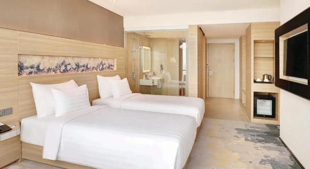 Süper çift kişilik oda Novotel Samator Surabaya Timur