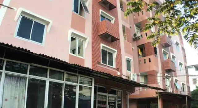 Baan Daratorn Soi 53 Yeak 4, Rezervovat Apartmán Hotely v Central Thailand s parkováním, Parkování
