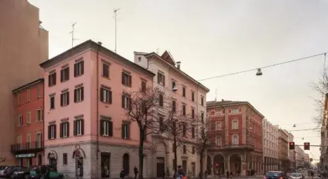 Casa Angelica, Забронировать Отель «постель и завтрак» Отели Болоньи с парковкой, рядом с Башня Гарисенда, Парковка