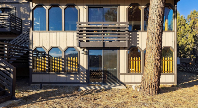Viewtopia by Avantstay Lakefront Views + Hot Tub