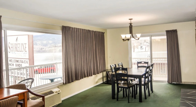 Люкс с 3 комнатами с видом на озеро Shoreline Resort Condominiums