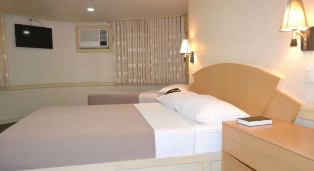 Семейный номер Standard PHELA GRANDE HOTEL