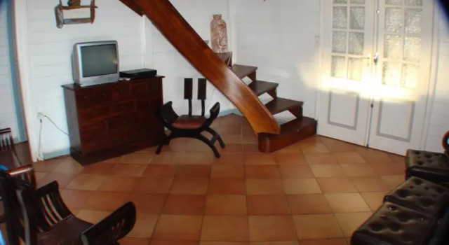 Villa Mahogany