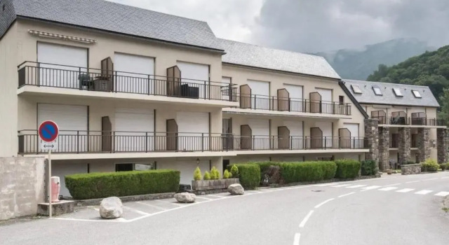 Appartement Saint-Lary-Soulan, 3 pièces, 4 personnes - FR-1-296-300, Забронировать Апартаменты/квартира Отели в центре Сен-Лари-Сулан, в центре