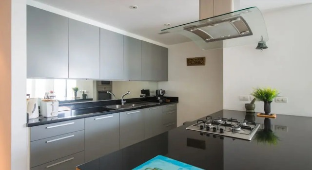 Вилла Beautiful 3-Bedroom Villa at Surin Beach