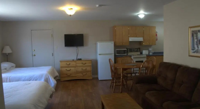 Апартаменты Fortress Inn Louisbourg