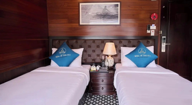 Mira of the Sea Cruise Lan Ha Bay, Забронировать Отель Отели Куангнинь с бассейном, Бассейн