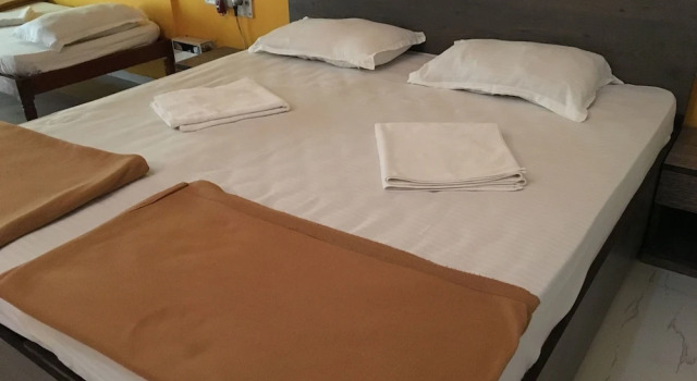 OYO StayOut Villa 2BHK Near Tito's Lane, Забронировать Вилла Виллы Калангут, рядом с Пляж Калангут, Вилла