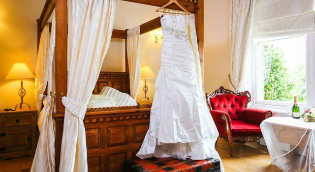 Harefield Hall Hotel, Забронировать Отель Отели Йоркширских вересковых поля 4 звезды, 4*