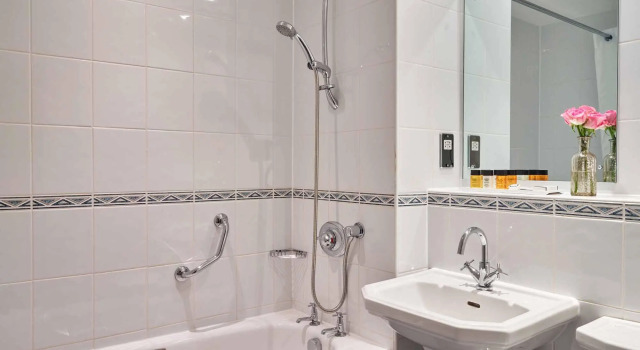 Двухместный номер Standard Dumbleton Hall Hotel