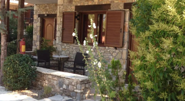 Полулюкс Georgios V Chalet Kalavrita