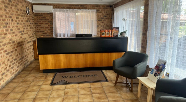 Clock Tower Motor Inn, Buchen Sie Hotel Coonabarabran Central West NSW