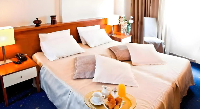 Plaza Hotel