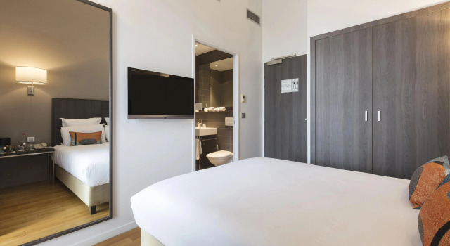 Standard Double room Best Western Grand Hotel de Castres