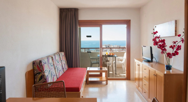 Apartamentos La Era Park