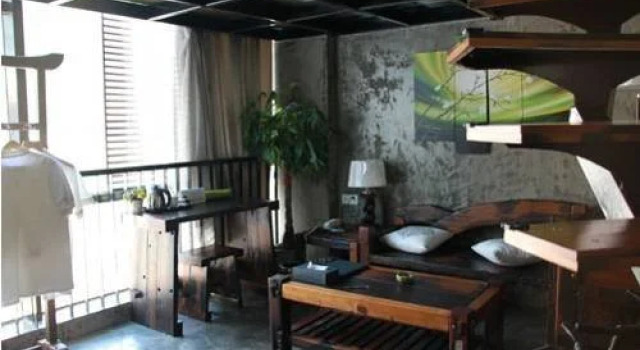 Langqiao Station Hotel - Yangshuo, Забронировать Отель Отели Яншо 3 звезды, рядом с Парк Яншо, 3*