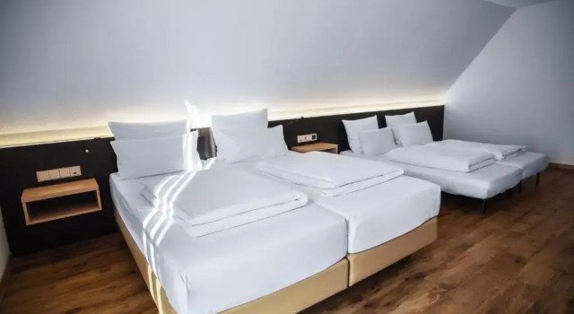 Четырёхместный номер Standard Hotel U7