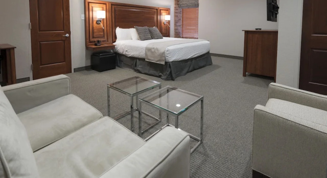 Люкс Executive c 1 комнатой Hillsdale College Dow Hotel and Conference Center