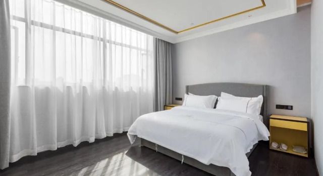 Люкс c 1 комнатой Guangzhou Mustin Hotel