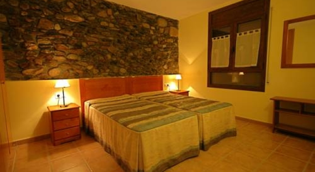Apartaments Turistics Casa Ton, Забронировать Отель Эстерри-д'Анеу Pallars Sobirà