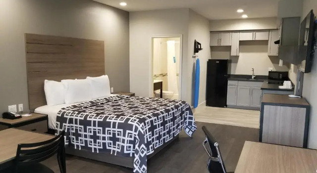Студия Palace Inn Blue Tomball Parkway