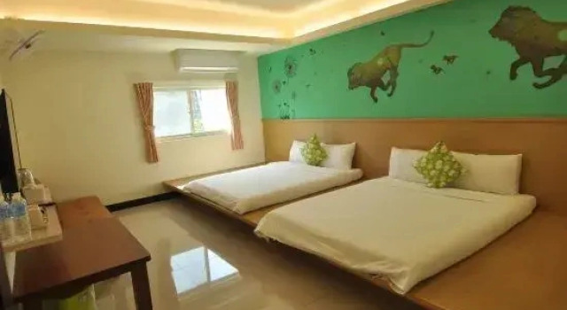 Шестиместный люкс Han Yay Bay Hotel
